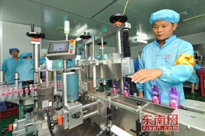 云霄化妝品香飄歐美，技術驅動下的出海之路與產業愿景